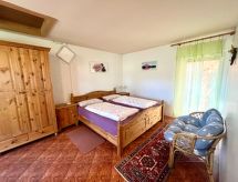 Holunderzimmer