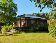 in Stolpe-Süd mit Grill und Garten