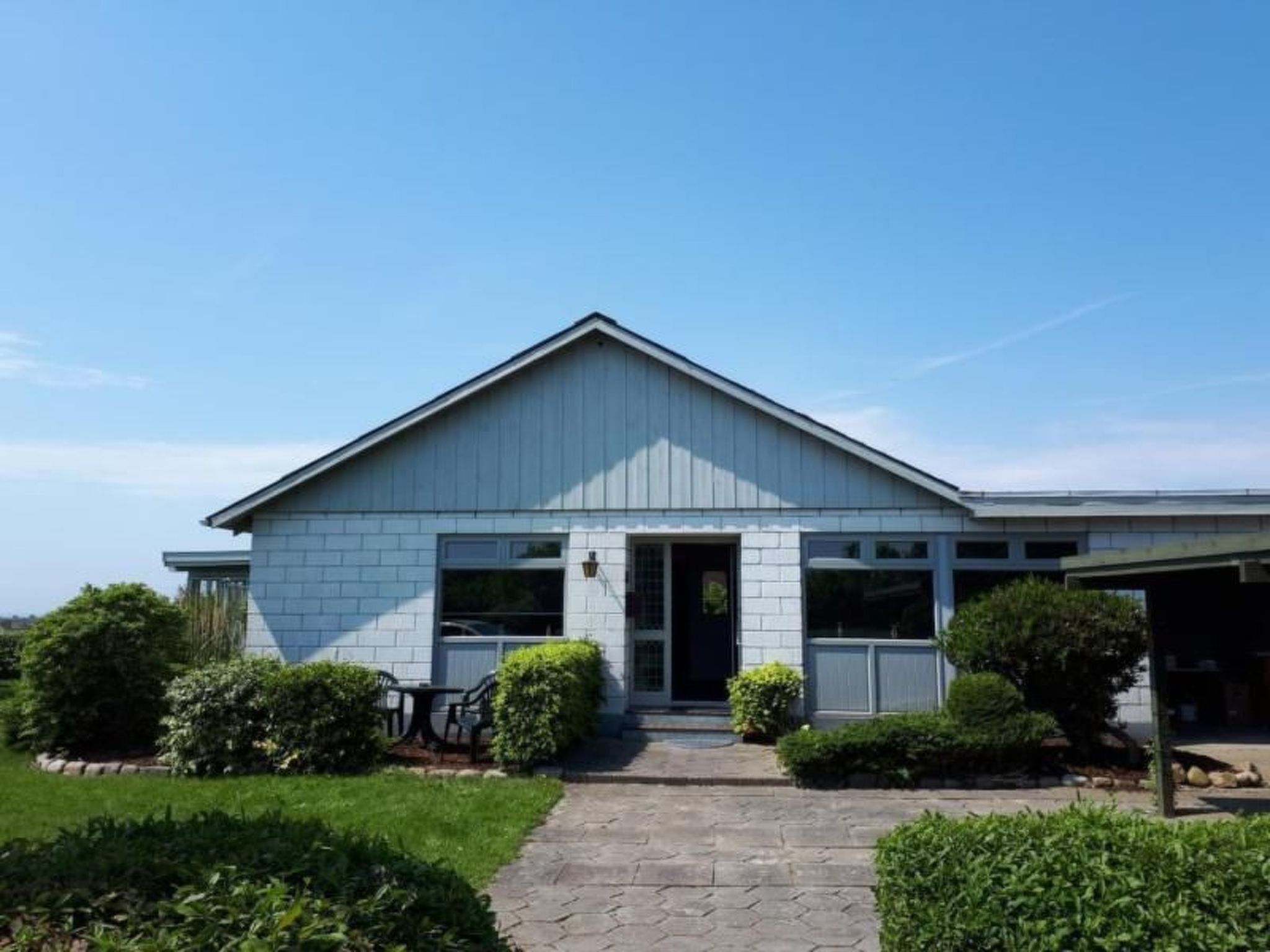 Schönes Ferienhaus mit Grill, Terrasse und Garten