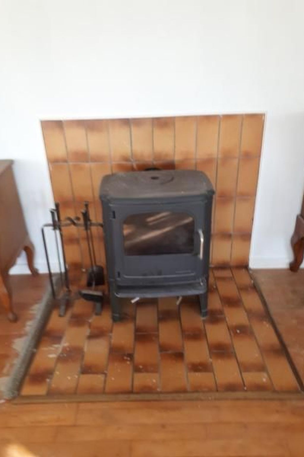 Schönes Ferienhaus mit Grill, Terrasse und Garten-Buiten