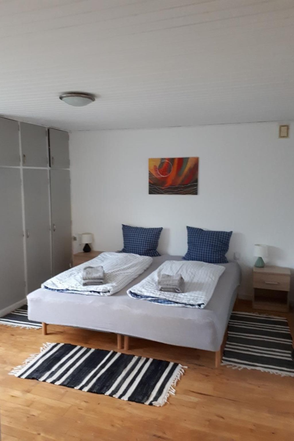 Schönes Ferienhaus mit Grill, Terrasse und Garten-Binnen