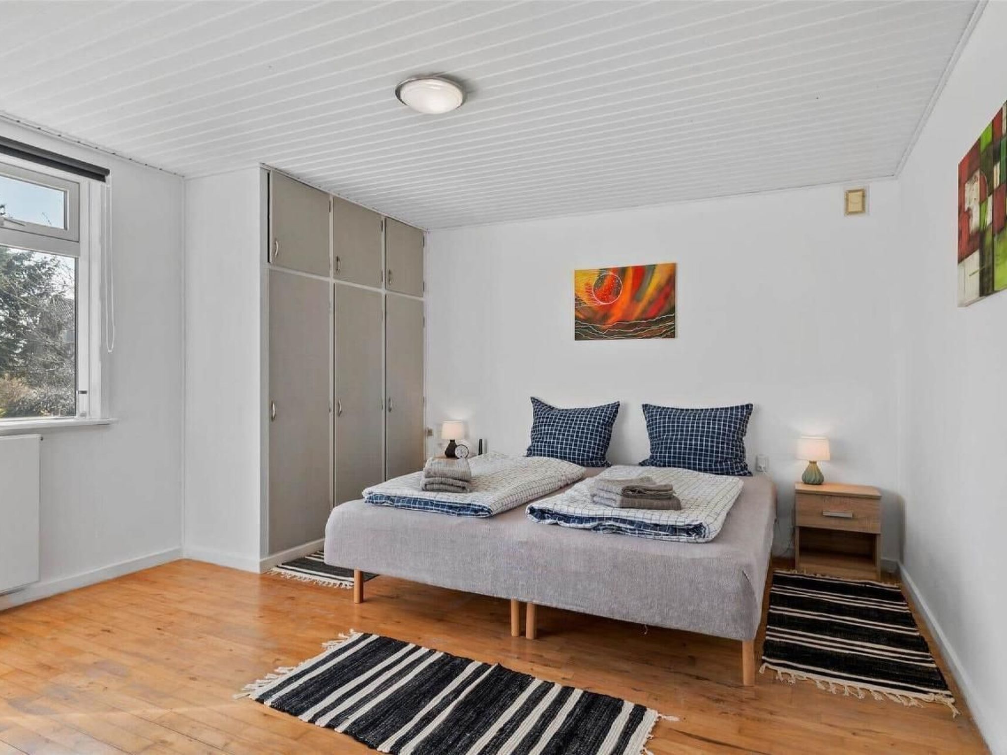 Schönes Ferienhaus mit Grill, Terrasse und Garten-Binnen