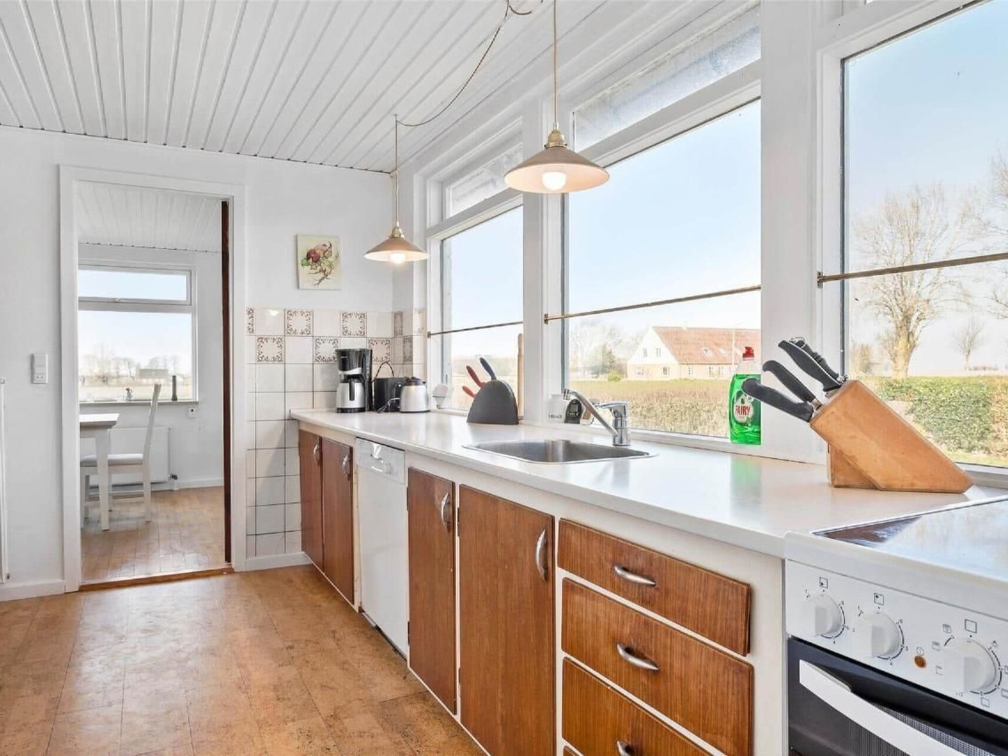 Schönes Ferienhaus mit Grill, Terrasse und Garten-Image-tags.info