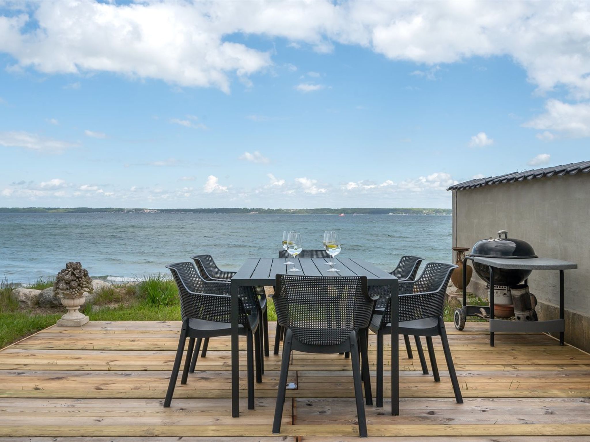 "Elsabeth" - 20m from the sea — Terrace (3 of 20)