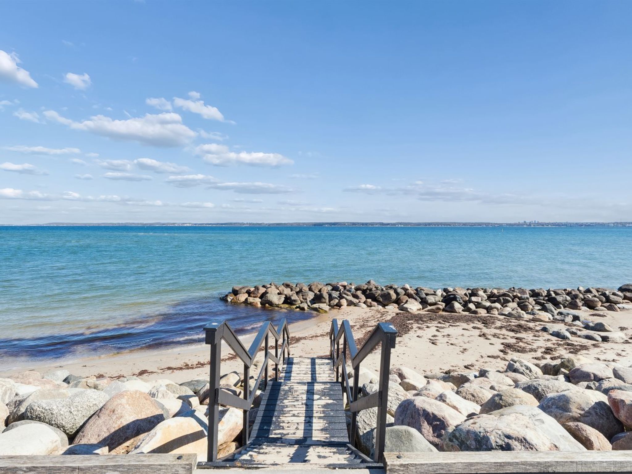 "Epiphania" - 130m from the sea - Buiten