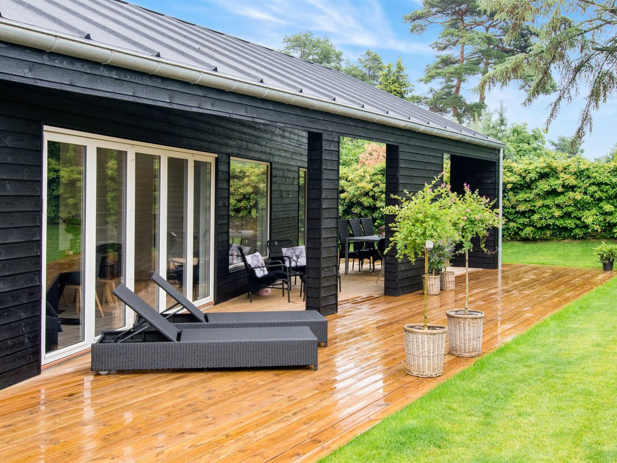 "Dorthie" - 800m from the sea - Buiten