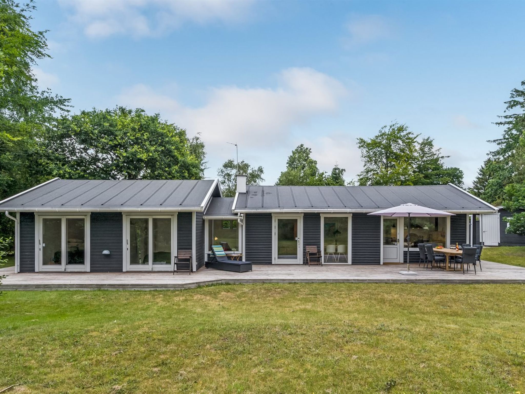 "Sverkel" - 700m from the sea