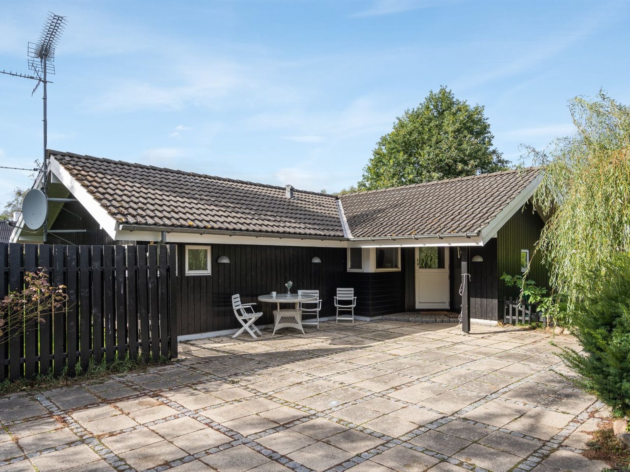"Eivor" - 500m from the sea - Buiten