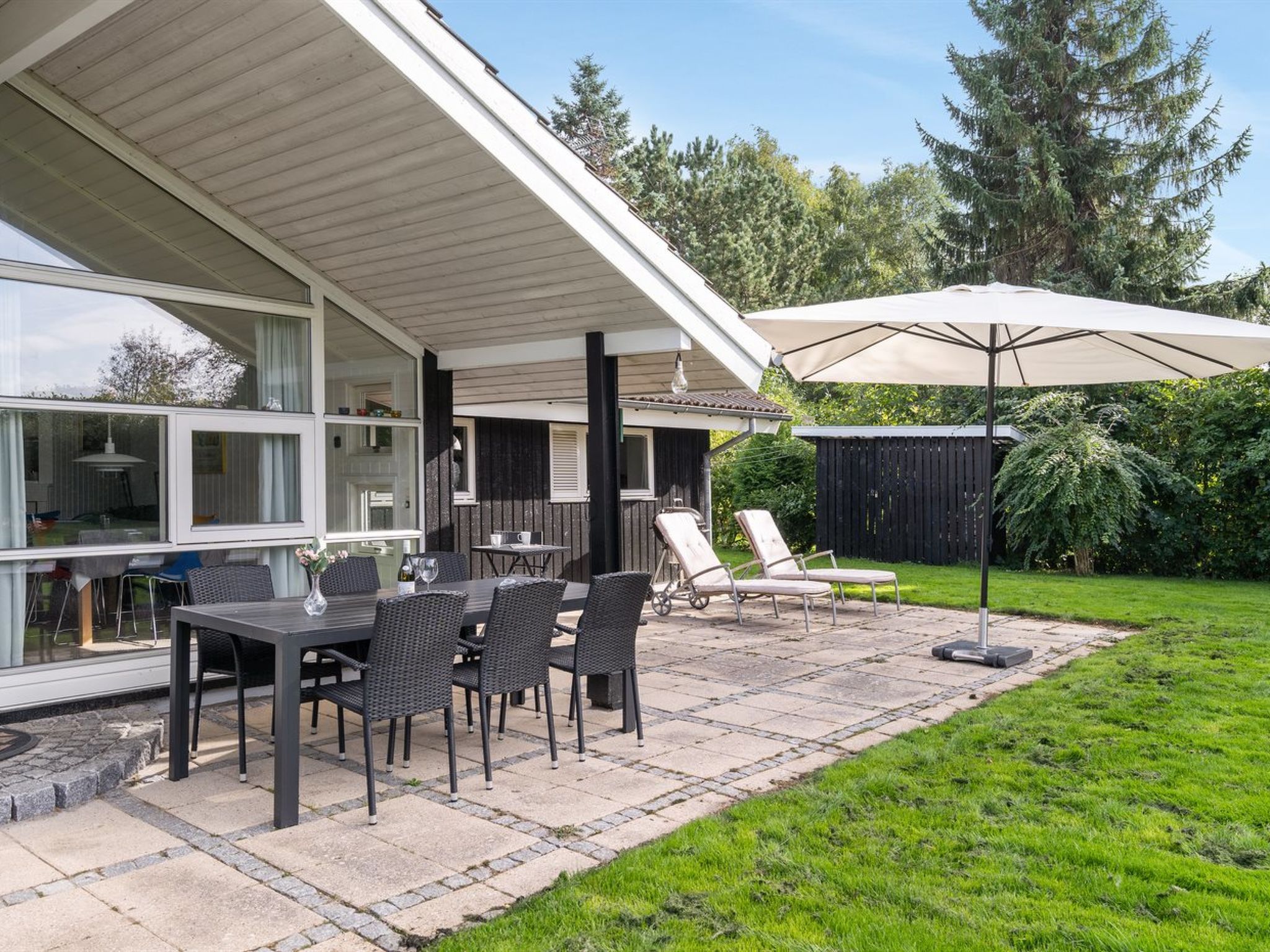 "Eivor" - 500m from the sea-Dehors