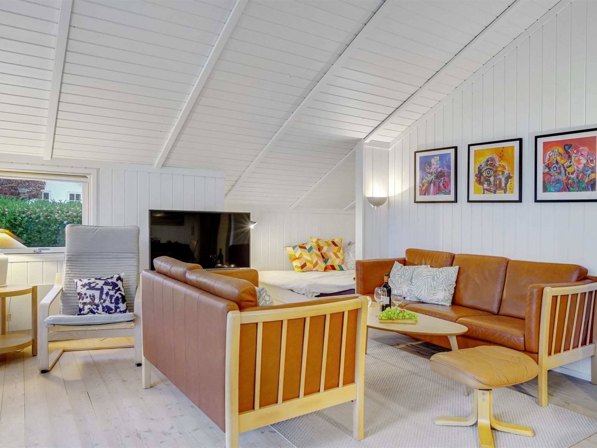"Eivor" - 500m from the sea - Binnen