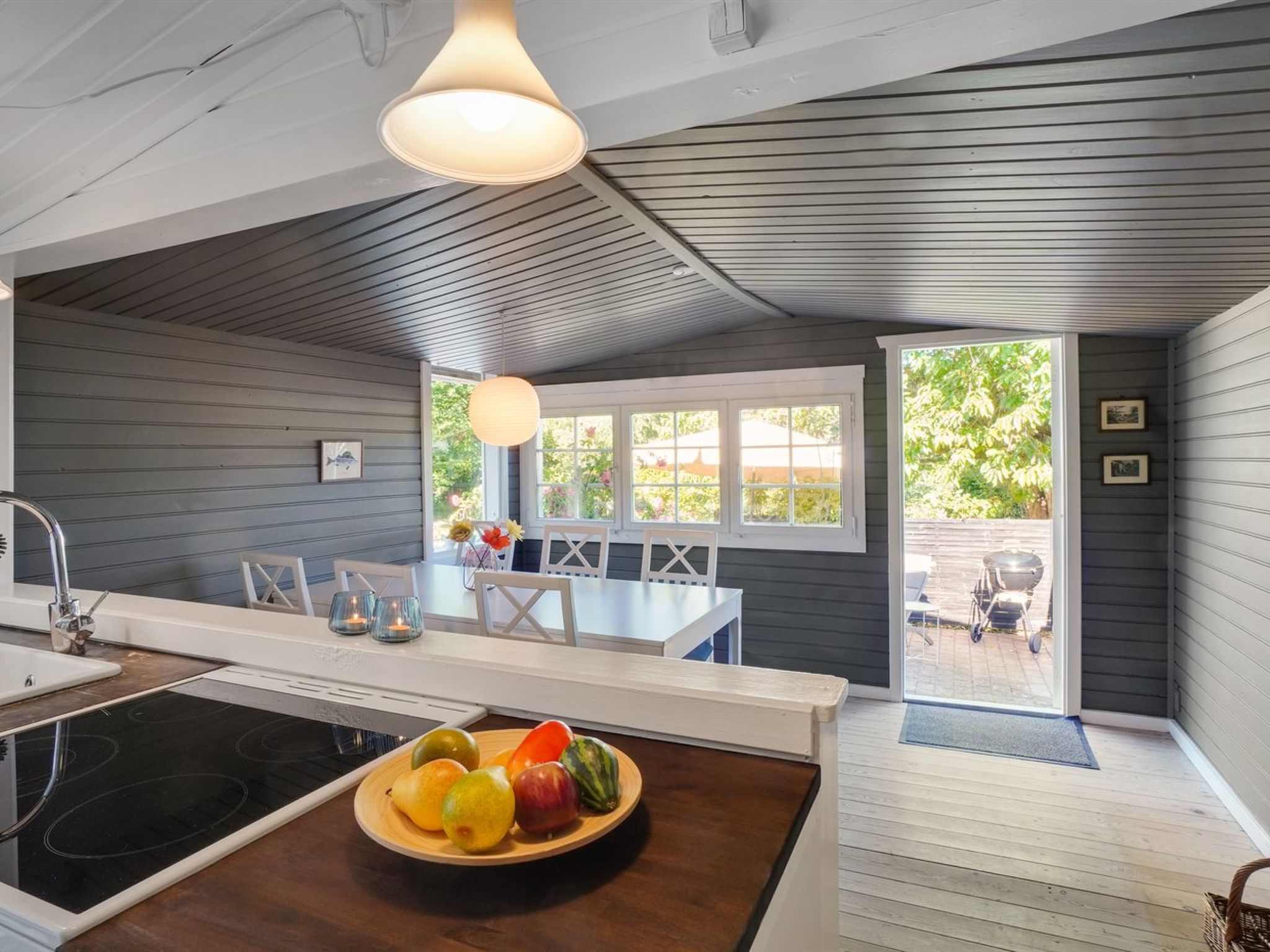 "Esaias" - 1.1km from the sea - Binnen