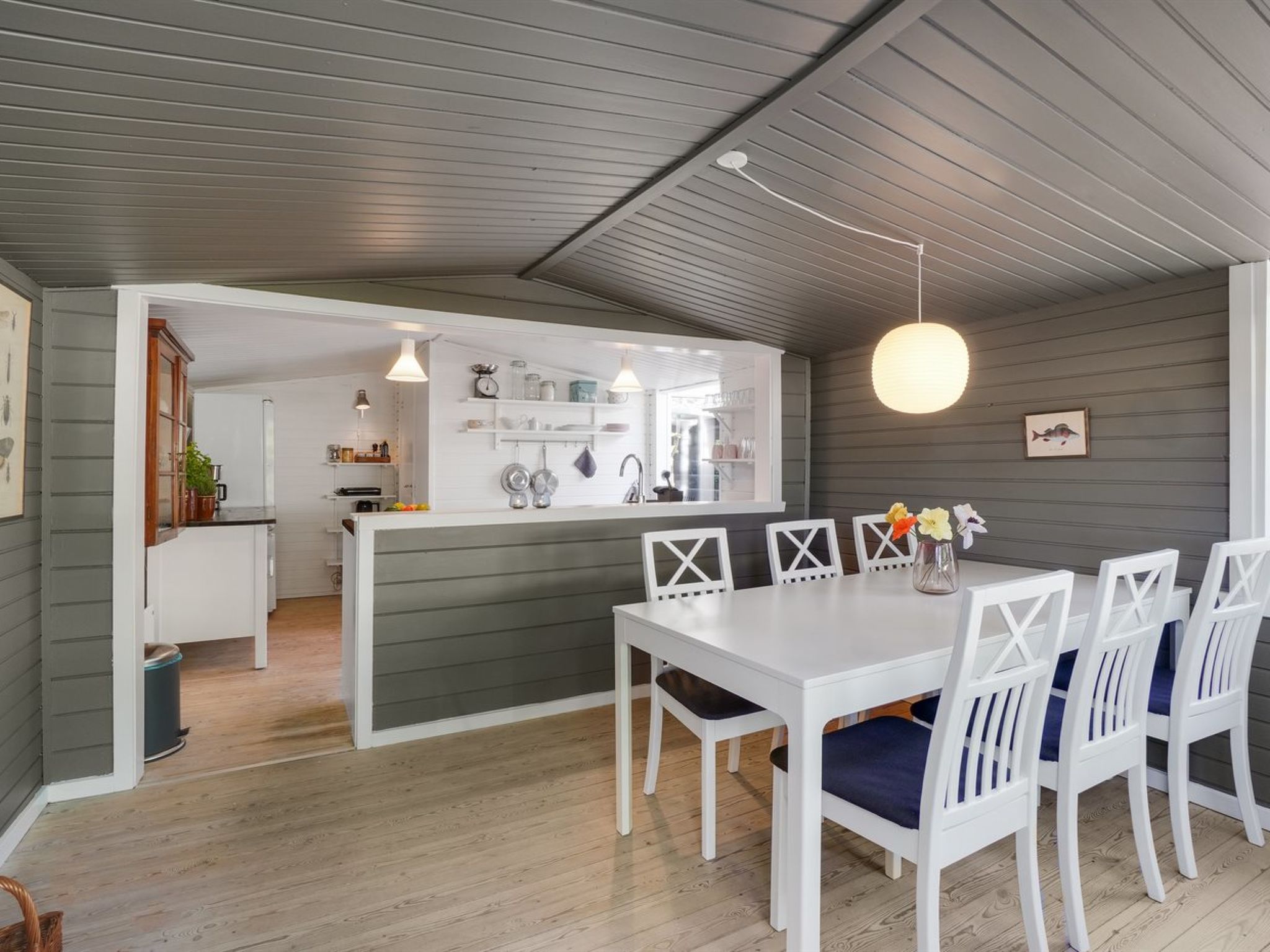 "Esaias" - 1.1km from the sea - Binnen