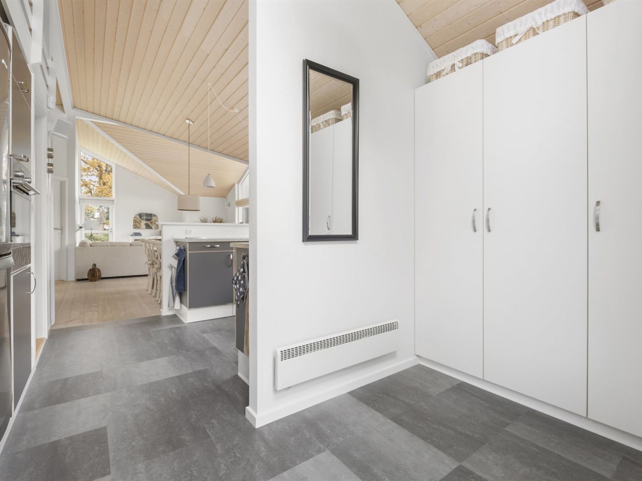 "Enken" - 750m from the sea - Binnen