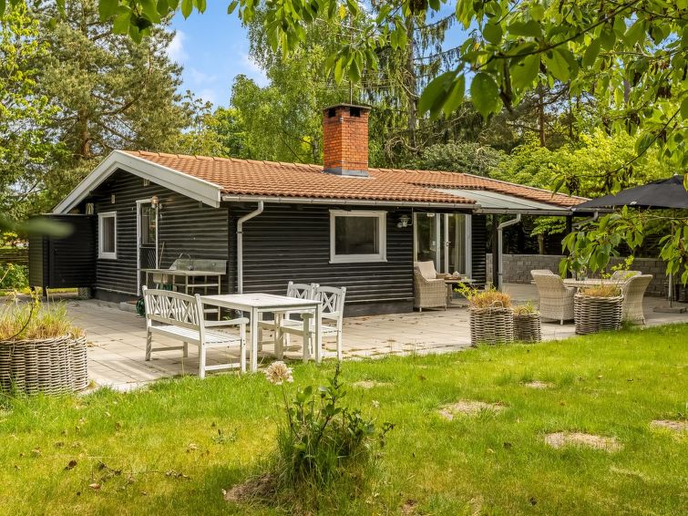 6-persoons vakantiehuis met open haard in Hornbæk in Hornbæk