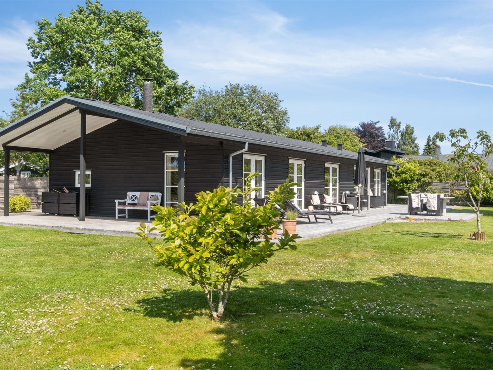 "Jerrik" - 1.2km from the sea