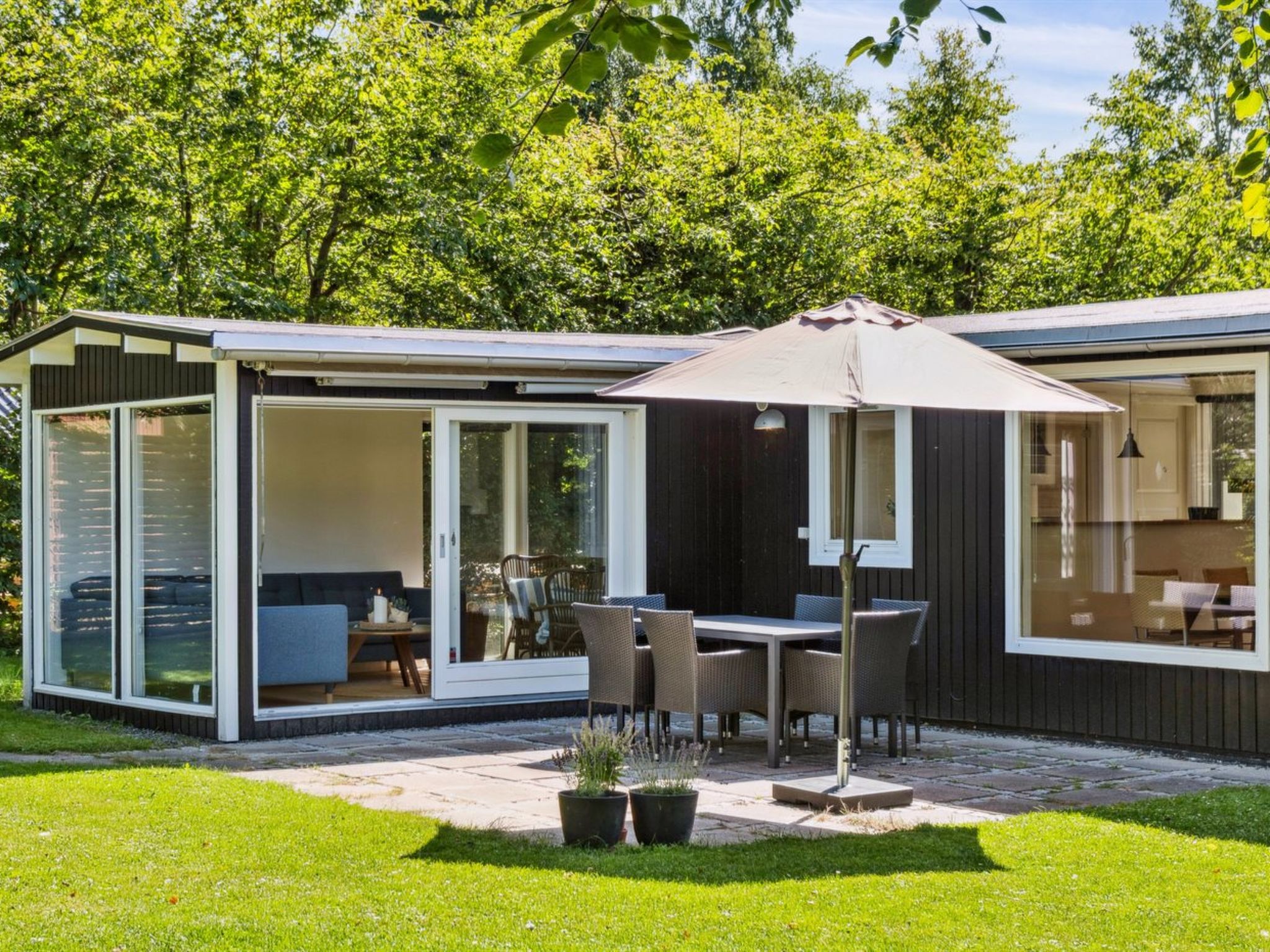 "Guthfrith" - 1.4km from the sea-Dehors
