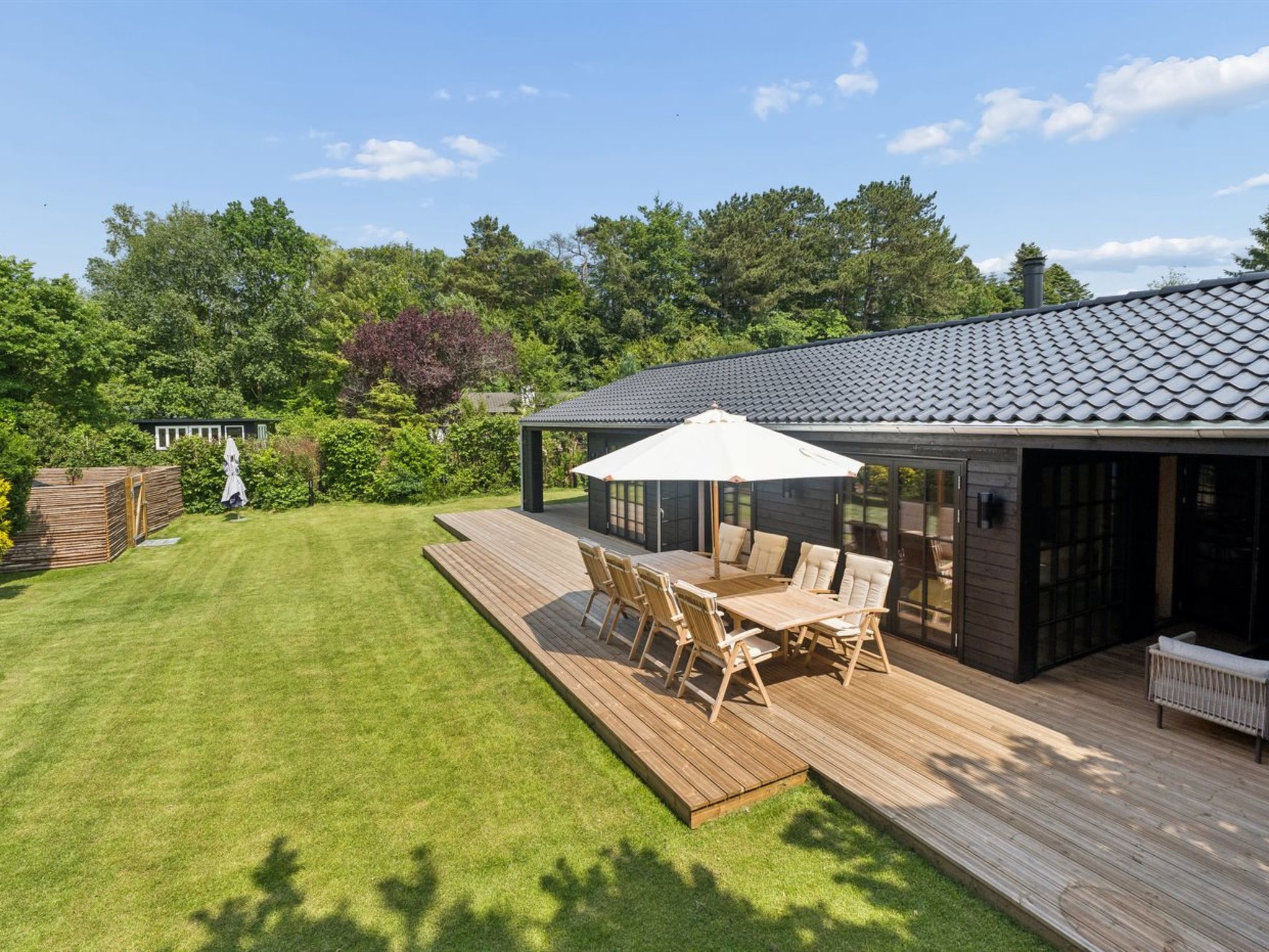 "Elaina" - 550m from the sea - Outside