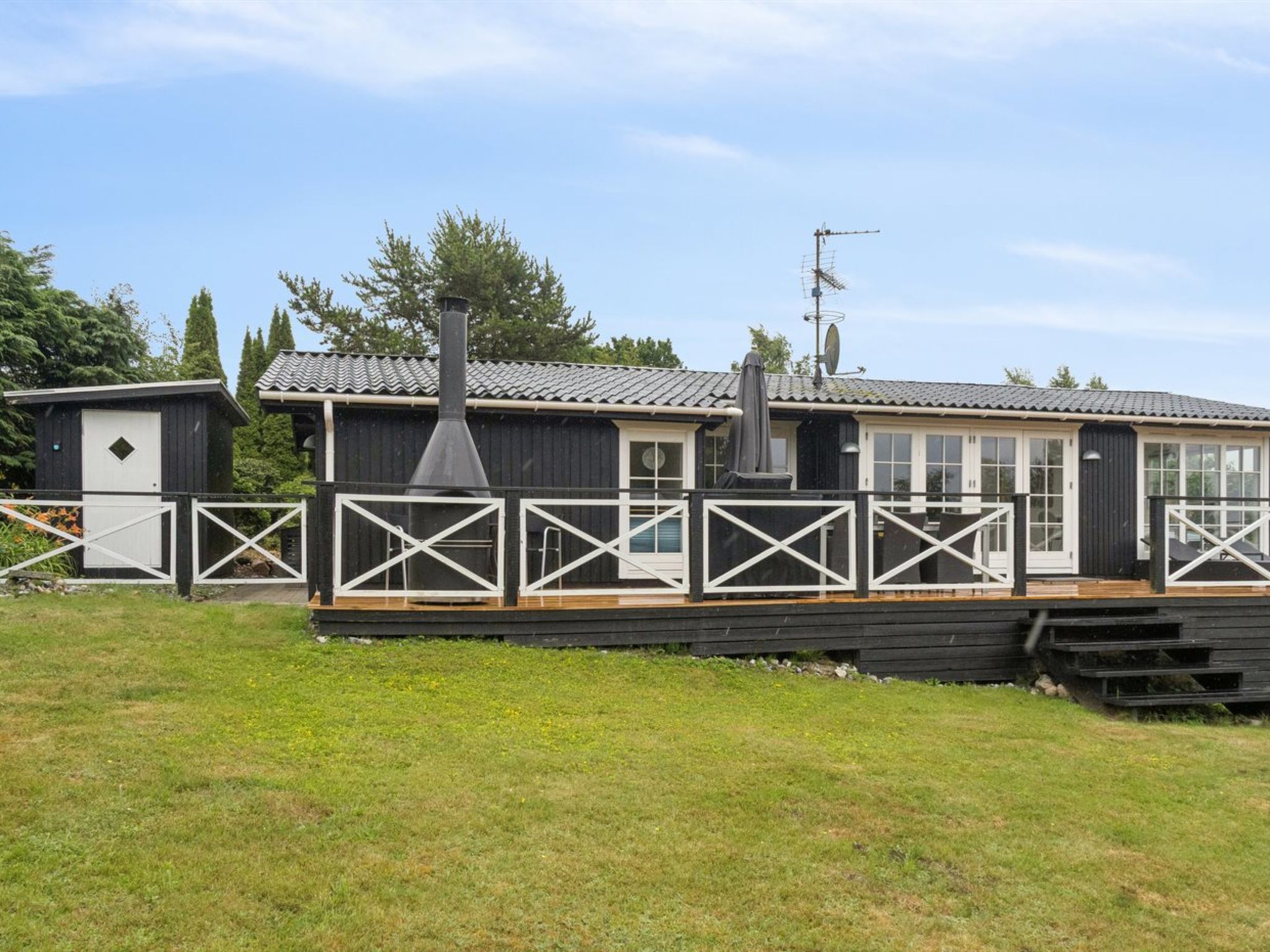 "Ylermi" - 1.5km from the sea - Buiten