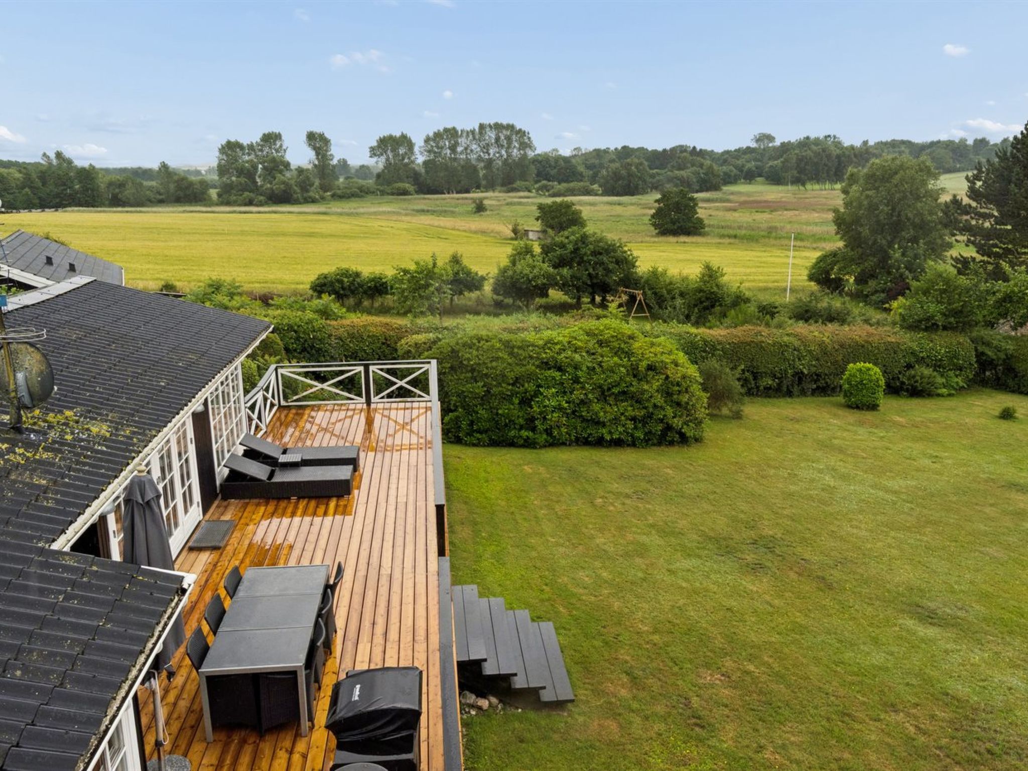 "Ylermi" - 1.5km from the sea - Buiten