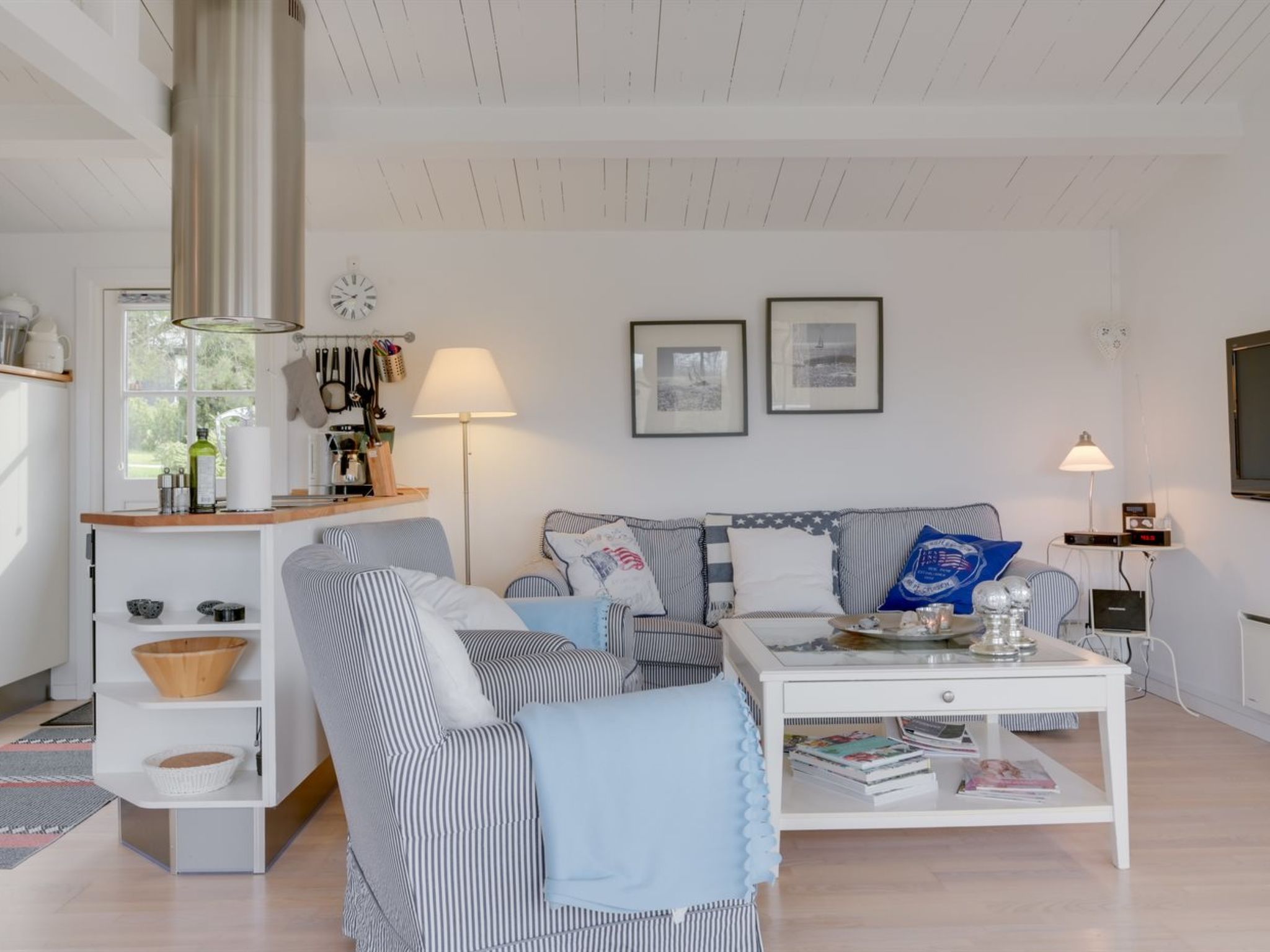 "Ylermi" - 1.5km from the sea-Binnen