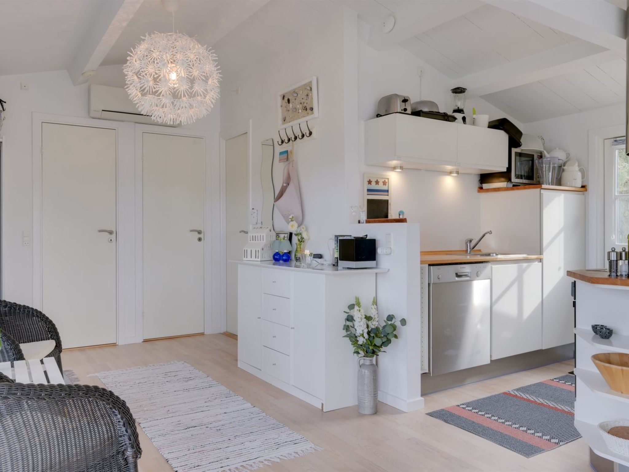 "Ylermi" - 1.5km from the sea-Binnen