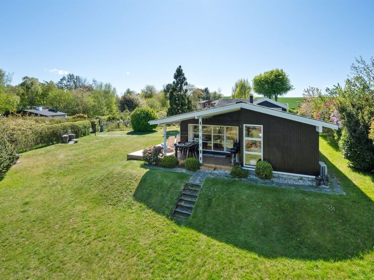 Search and Stay destination Dronningmølle, Denmark from AU$ 870. "Donco" - 600m from the sea in Sealand