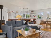 Jenvold: Sfeervol vakantiehuis op 950m van het strand in Dronningmølle - thumbnail 2