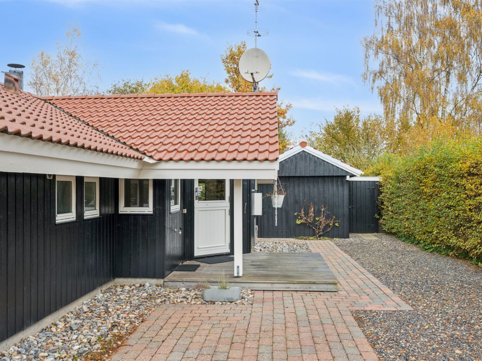 "Gyda" - 840m from the sea - Outside
