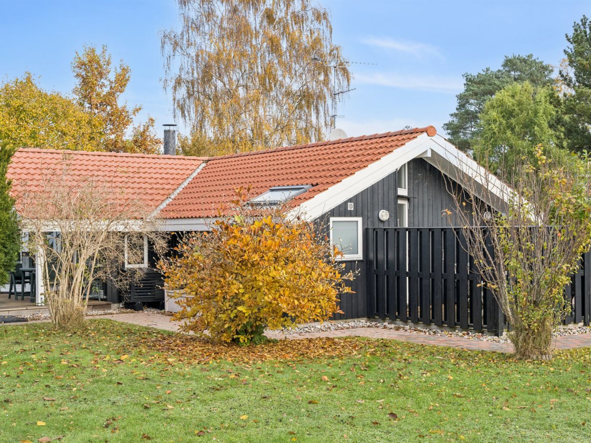 "Gyda" - 840m from the sea - Outside