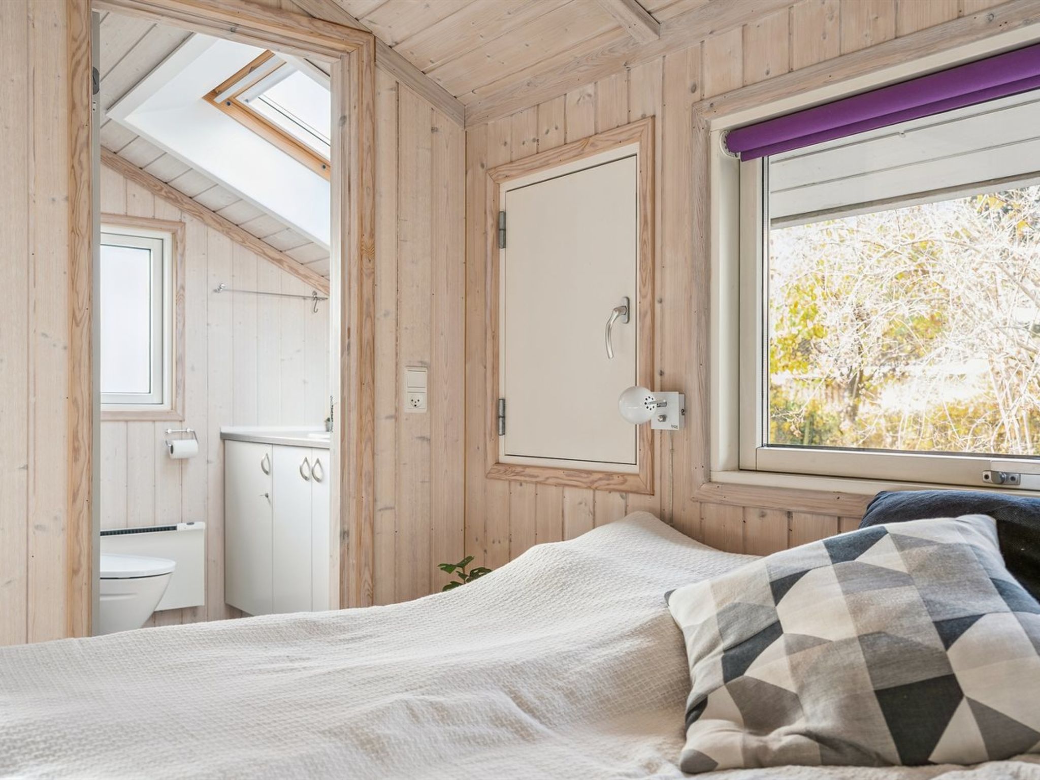 "Gyda" - 840m from the sea-Drinnen