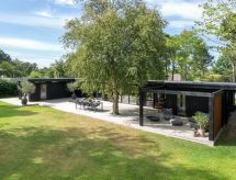 Ruime familiewoning Hævnir met sauna, 1 km van strand in Vejby - thumbnail 1