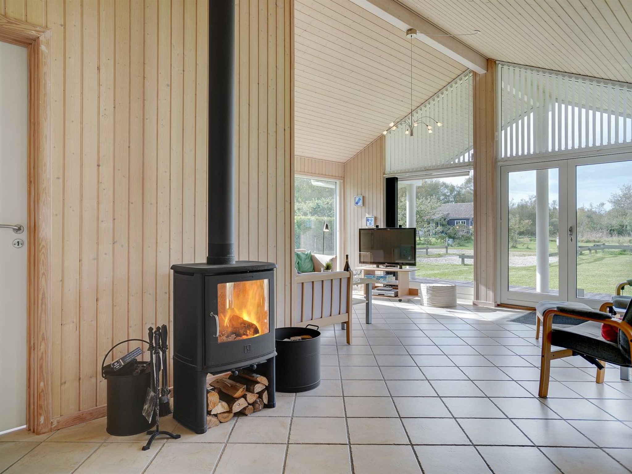 "Olina" - 1km from the sea-Drinnen