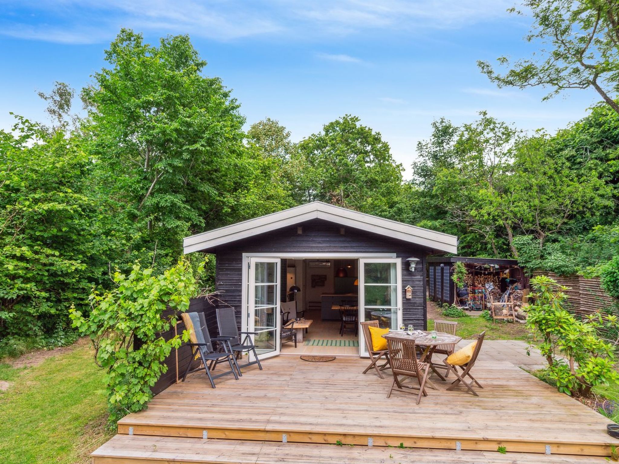 "Riana" - 700m from the sea - Buiten