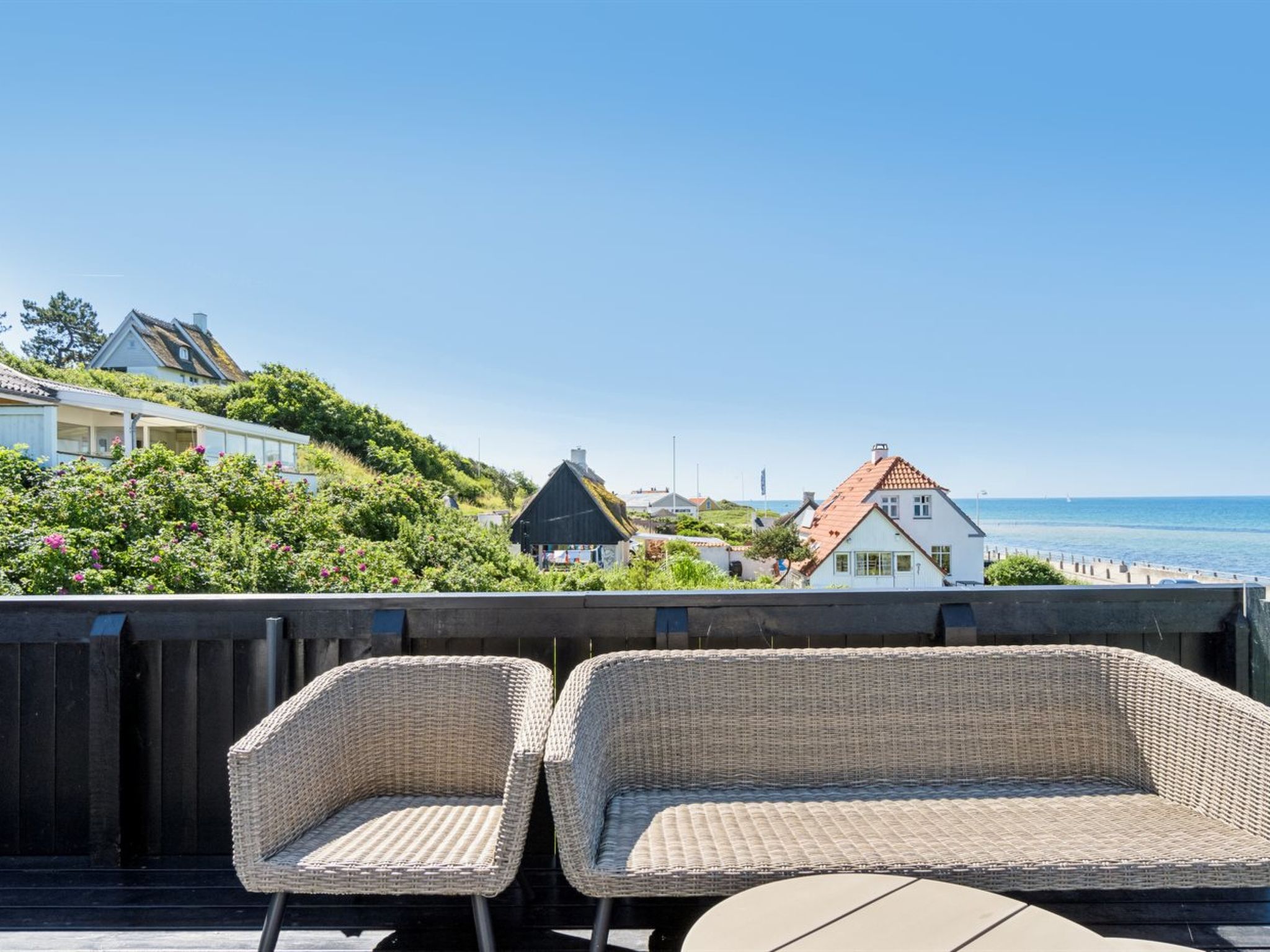 "Susan" - 20m from the sea - Buiten