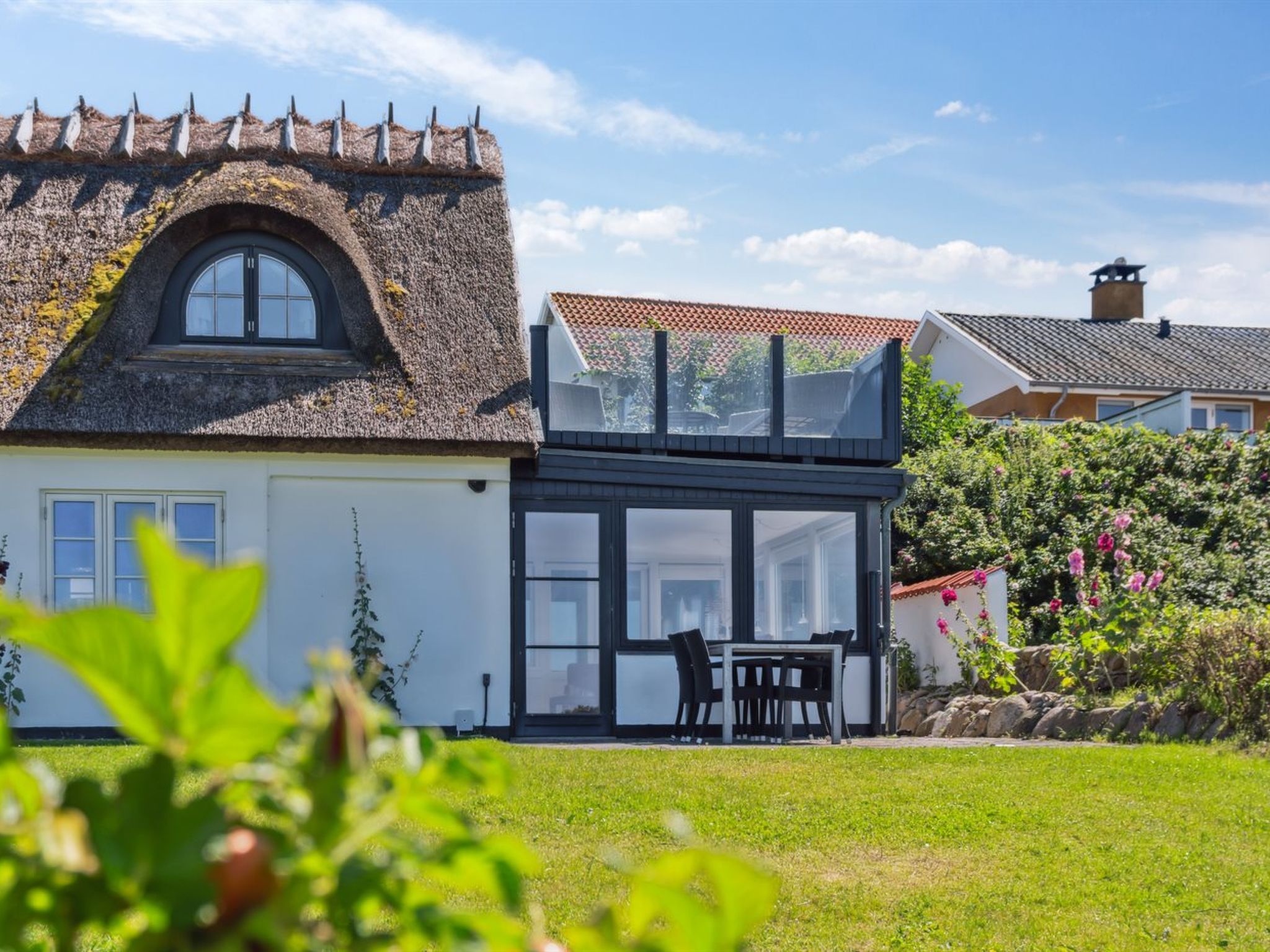 "Susan" - 20m from the sea - Buiten