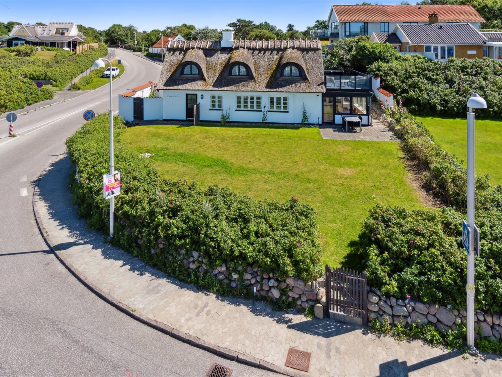 "Susan" - 20m from the sea - Buiten