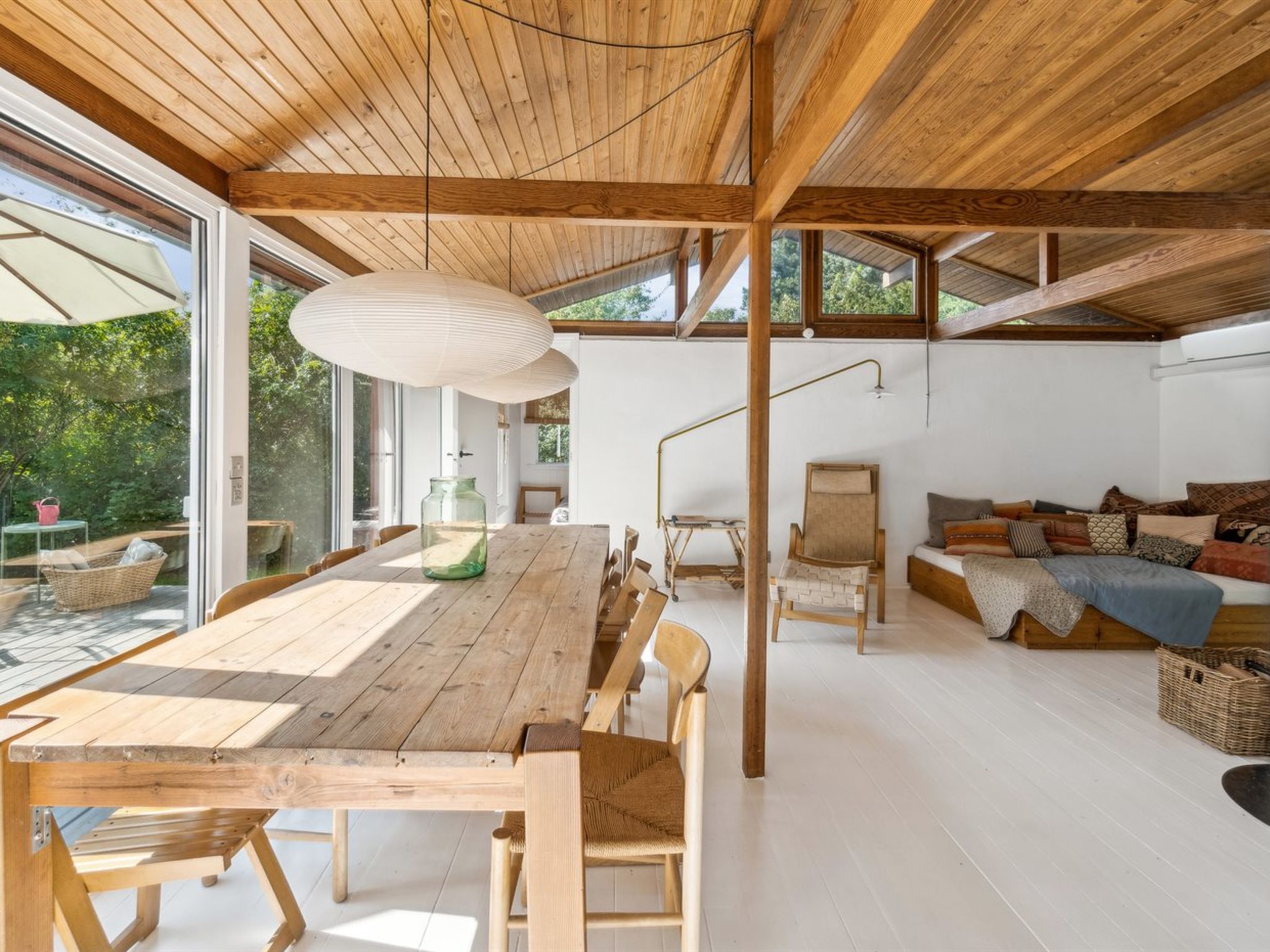 "Lauri" - 2.3km from the sea - Binnen