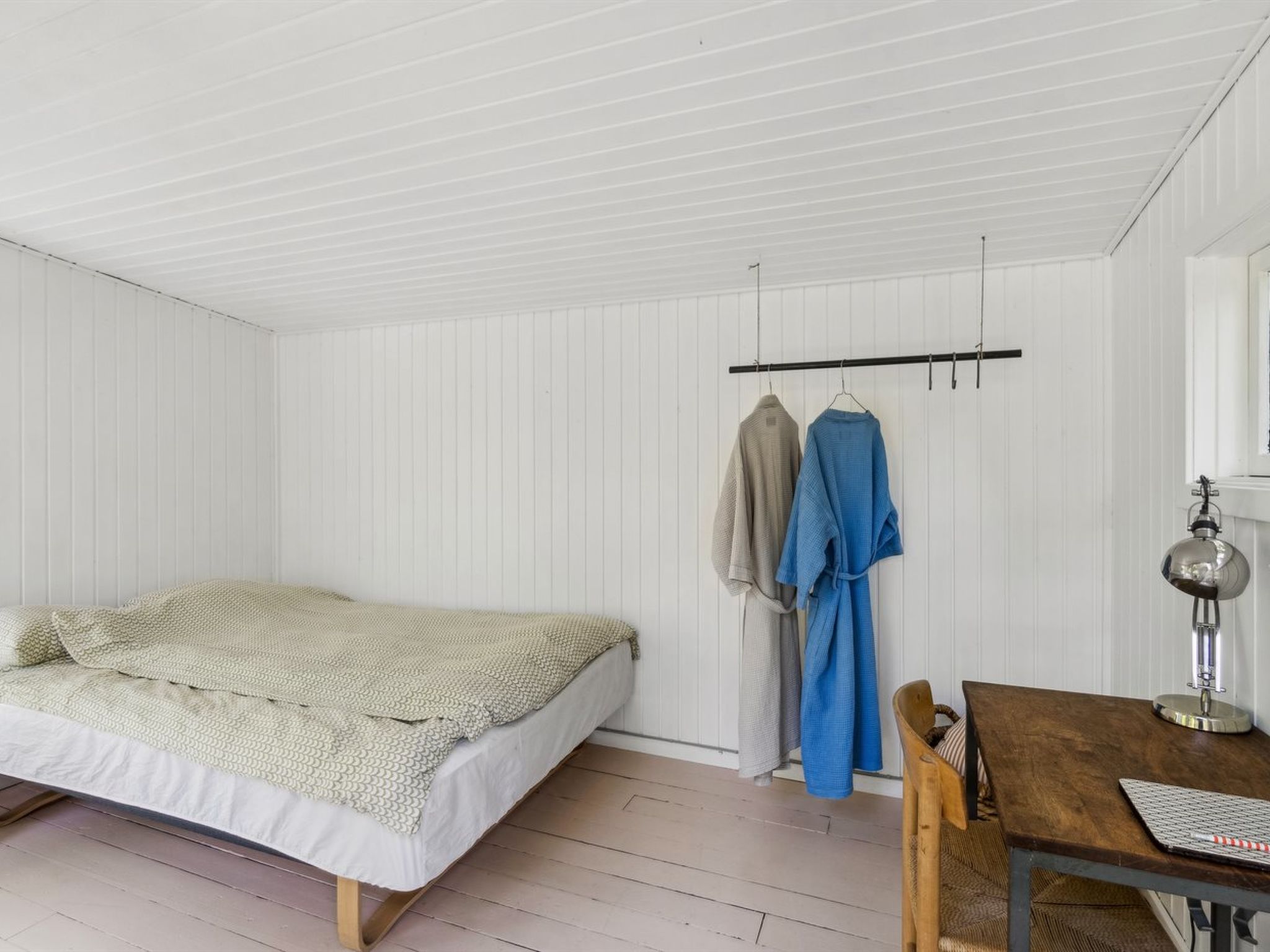 "Lauri" - 2.3km from the sea - Binnen
