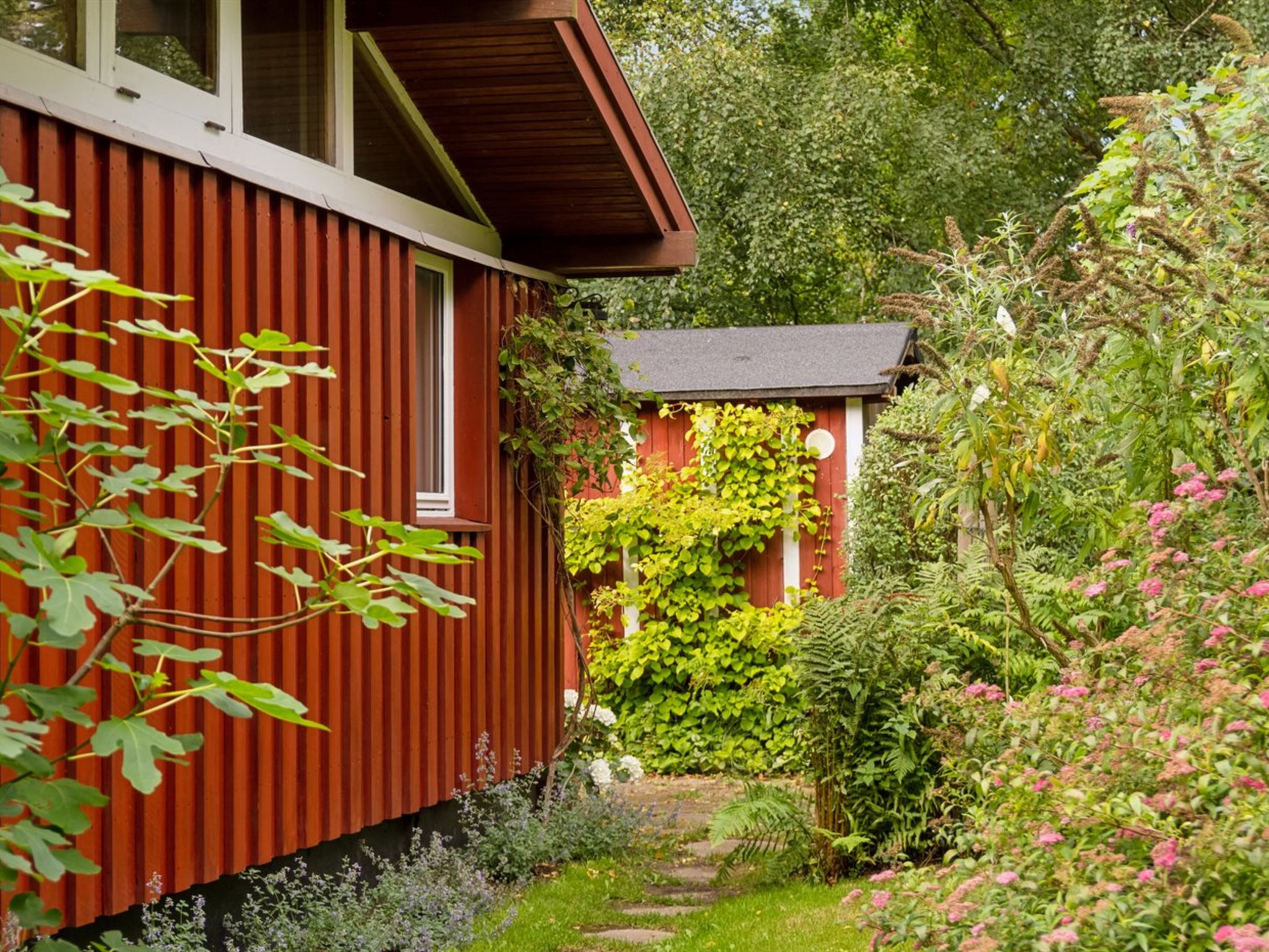 "Lauri" - 2.3km from the sea - Buiten