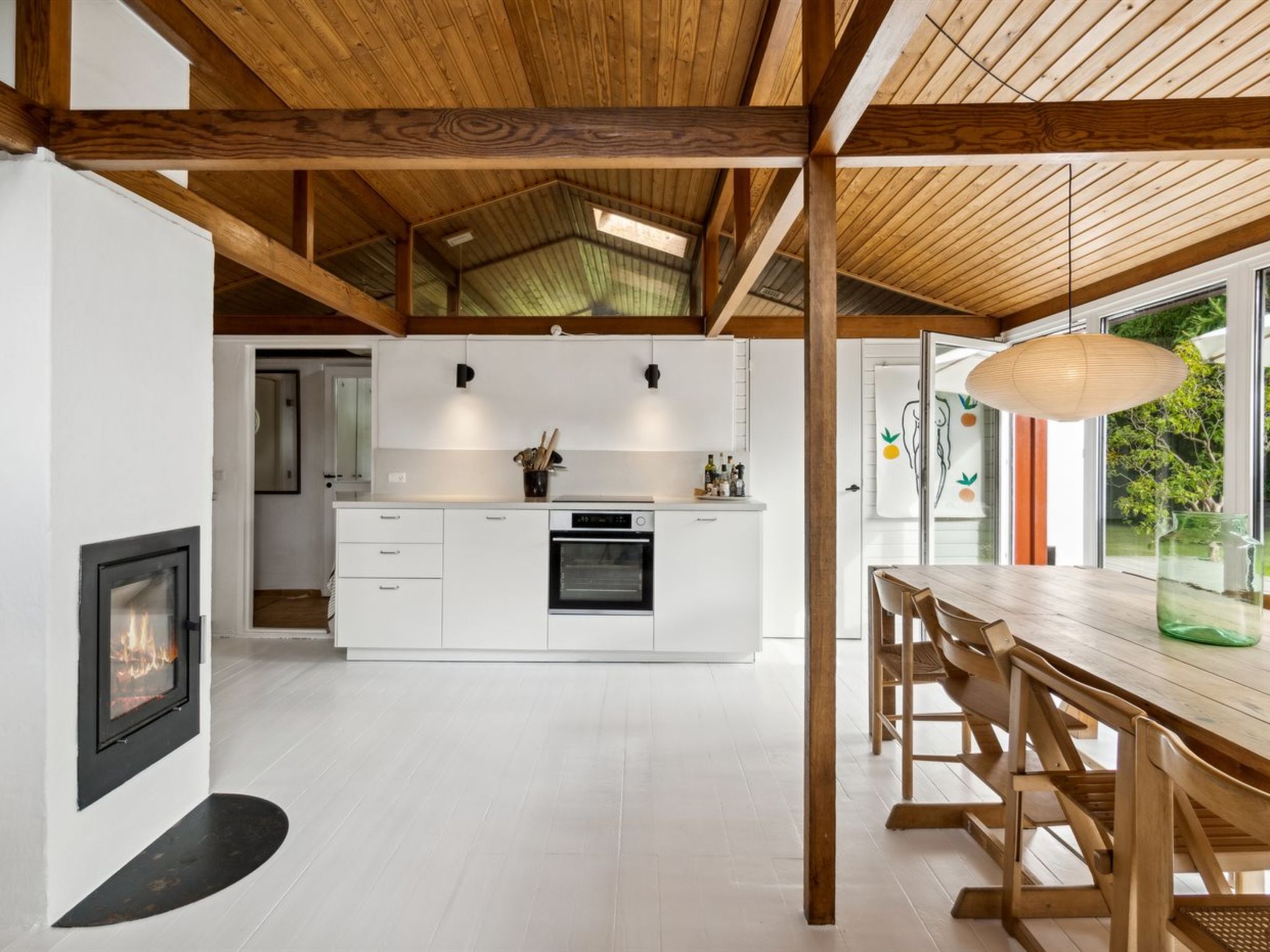 "Lauri" - 2.3km from the sea - Binnen