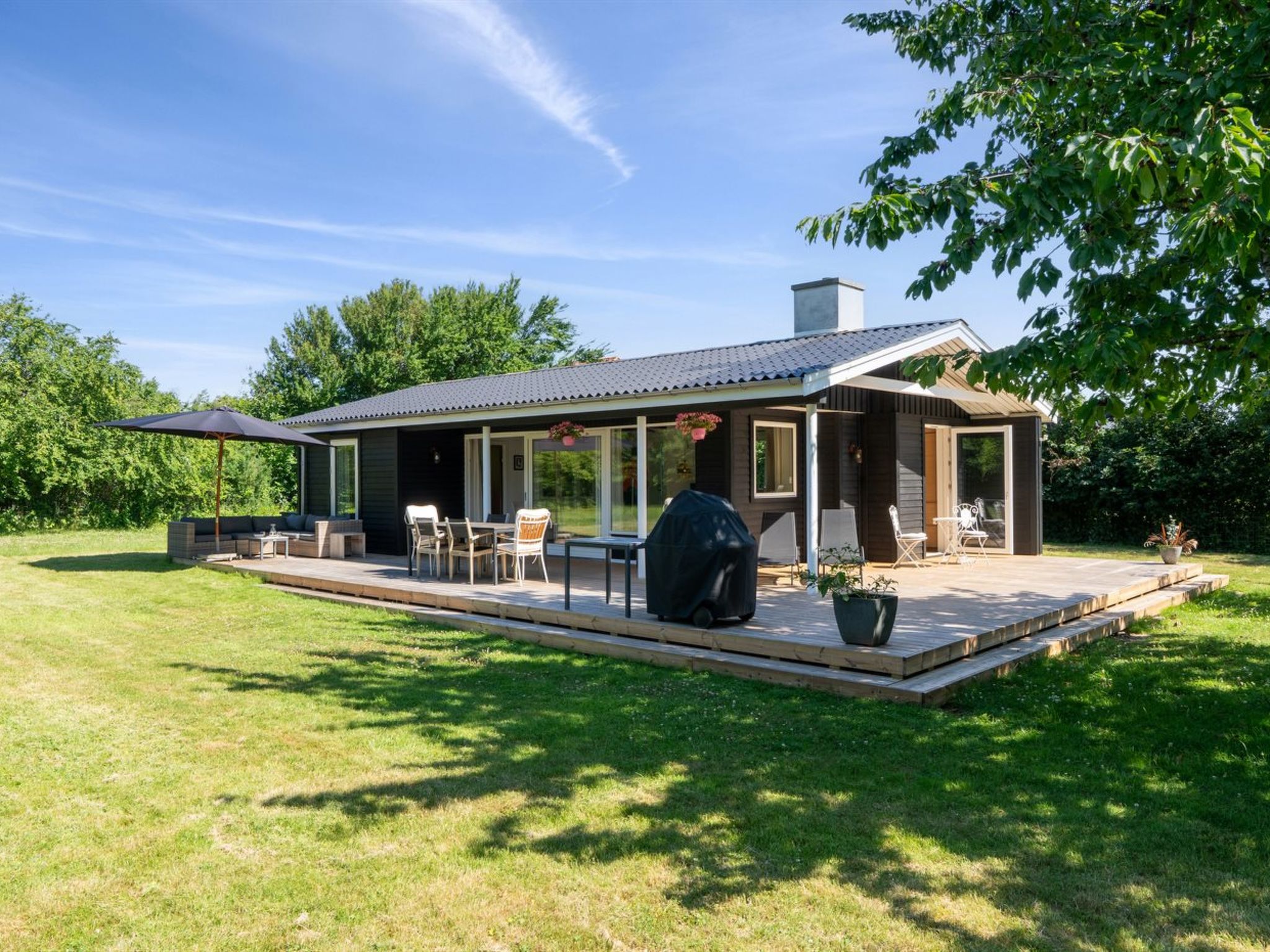 "Antonie" - 350m from the sea - Outside