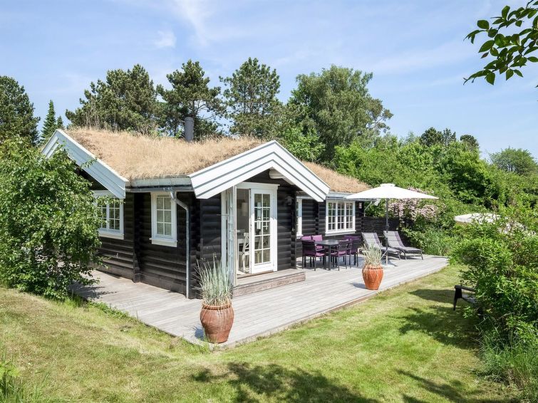 Op 1,0 km van zee: sfeervol vakantiehuis in Tisvildeleje in Tisvildeleje