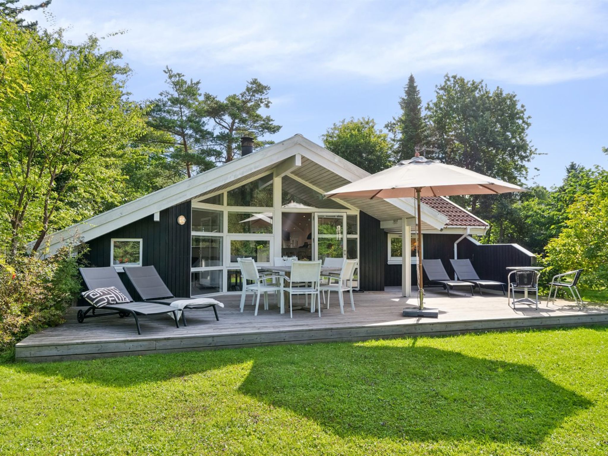 "Batsha" - 350m from the sea - Buiten