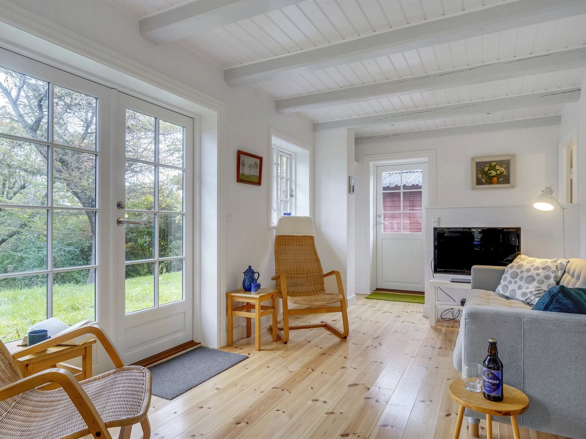 "Tabetha" - 25m from the sea — Living Room (4 of 23)