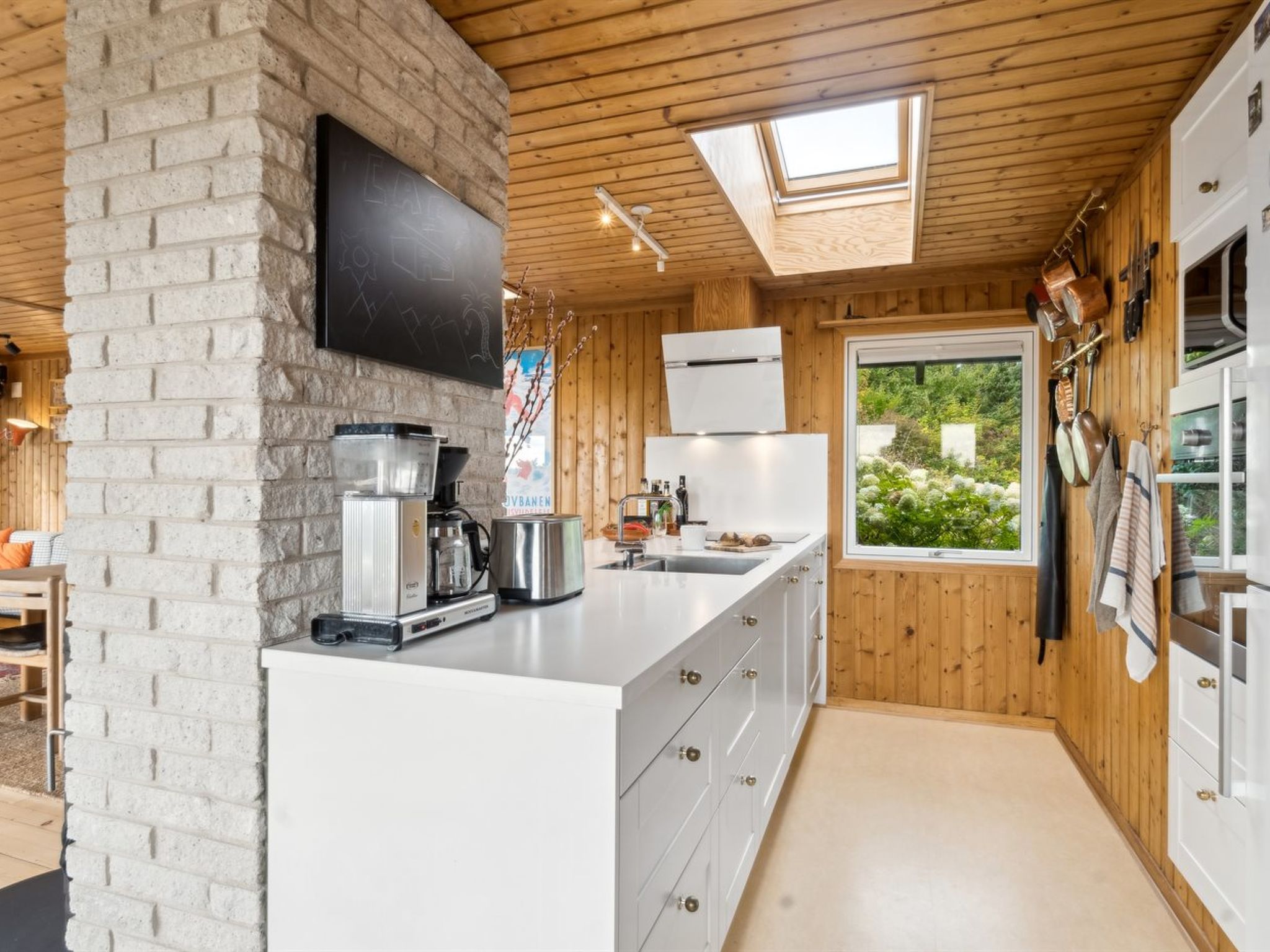 "Yardila" - 1.4km from the sea - Inside