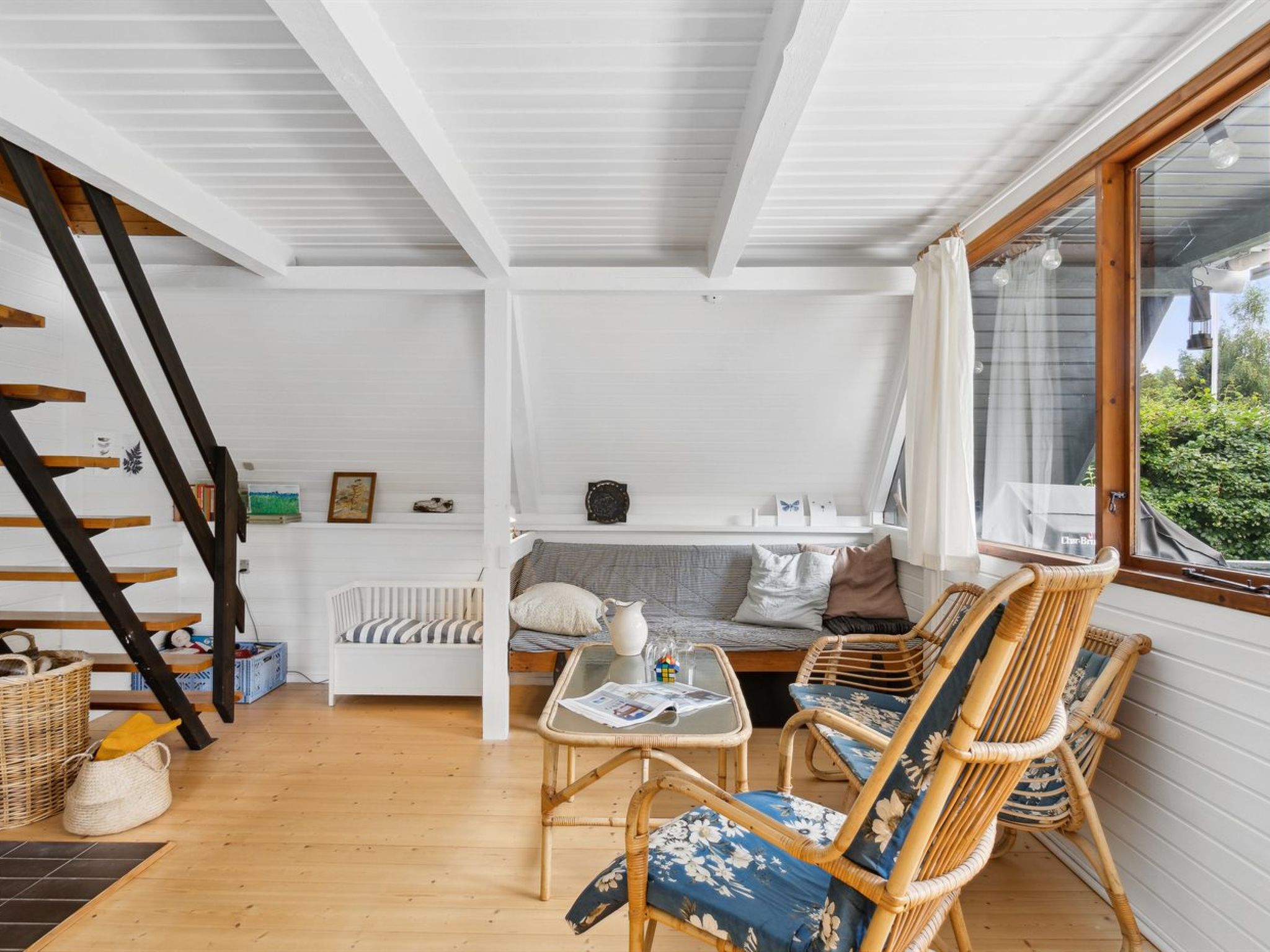 "Jouni" - 1.6km from the sea-Inside