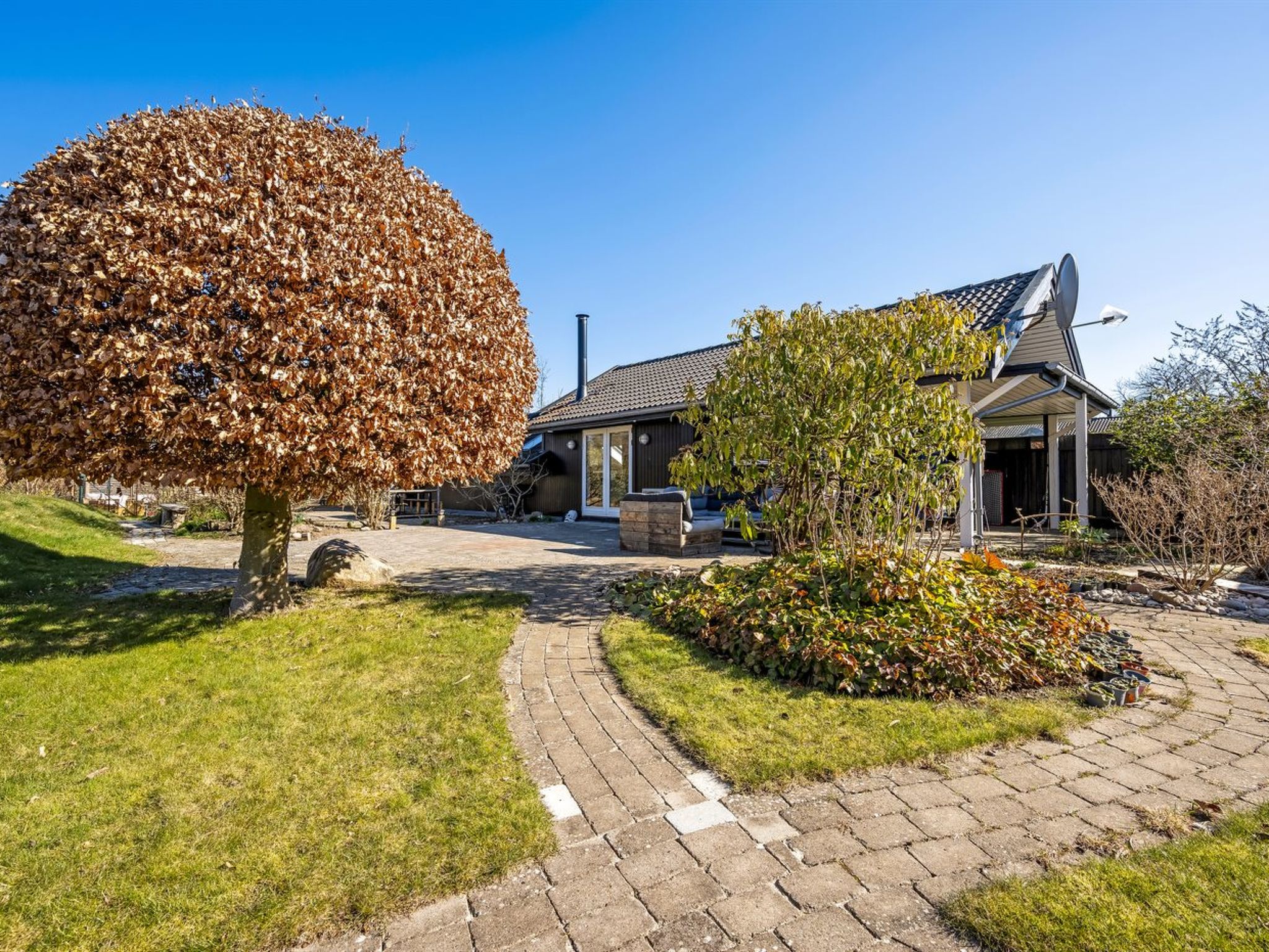 "Hughe" - 1.3km from the sea - Buiten