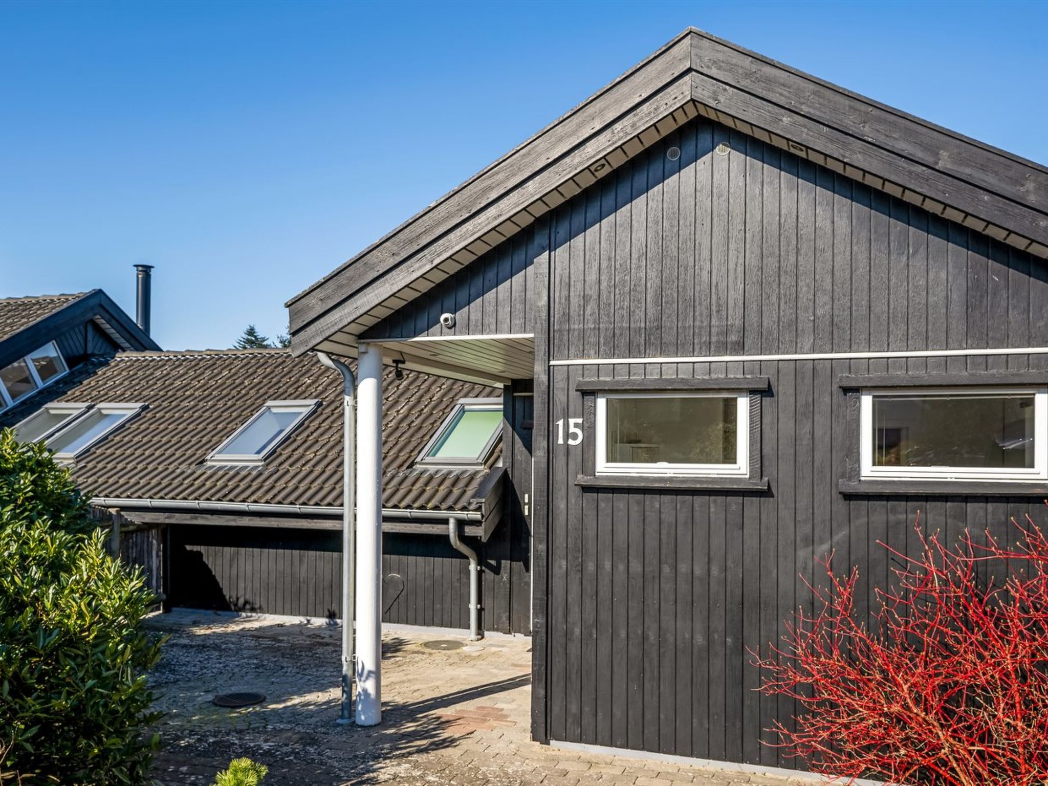 "Hughe" - 1.3km from the sea - Buiten