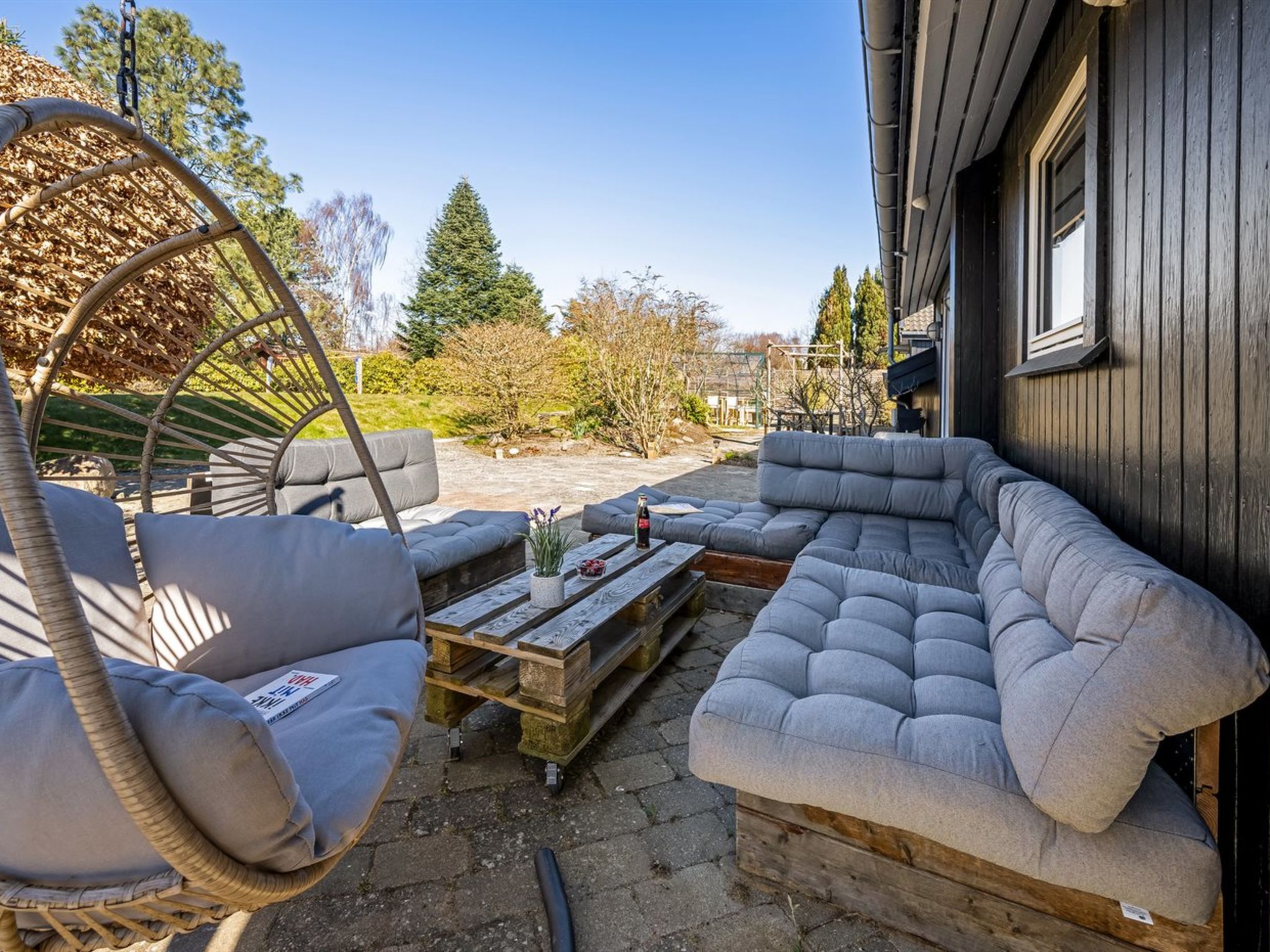 "Hughe" - 1.3km from the sea - Buiten