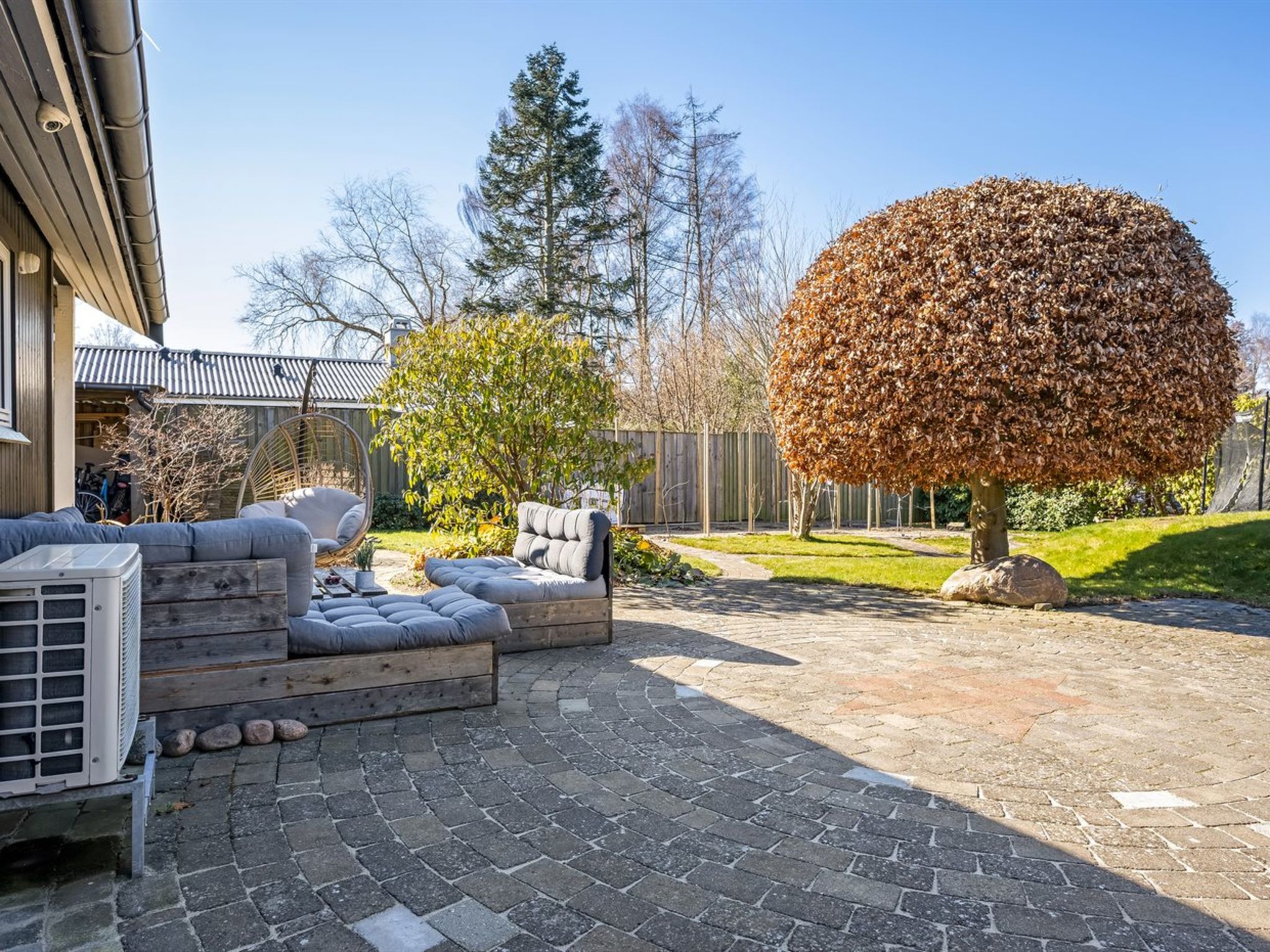 "Hughe" - 1.3km from the sea - Buiten